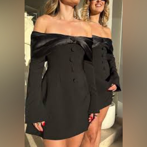 SHEIN Black Bow Off Shoulder Mini Dress Body Con Size L 8 10 - Picture 1 of 7